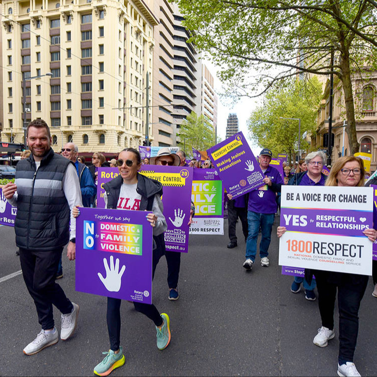 Yes to Respectful Relationships • Phone 1800 Respect for Help